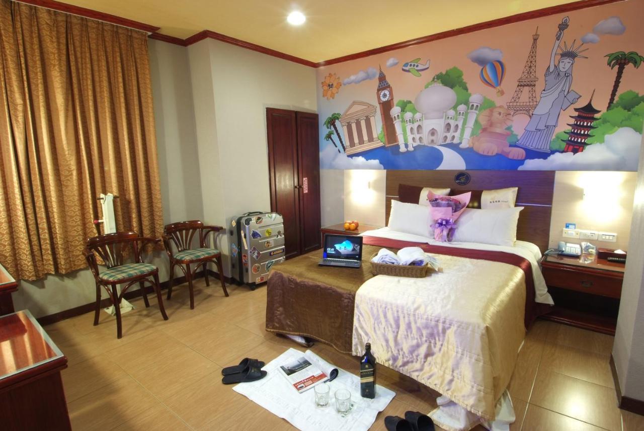 סינצ'ו סיטי Golden Swallow Hotel מראה חיצוני תמונה